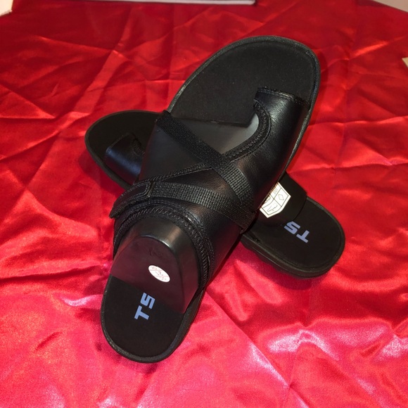 NWOT | Tusbo Black Sandals | Size 9 & 10 - Picture 2 of 10